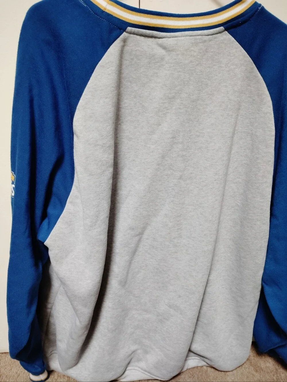 Dodgers Sweater XL Teacher Appreciation Night 4/11/26 Sweatshirt